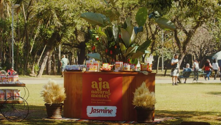 Jasmine leva "planta falante" a parque de São Paulo