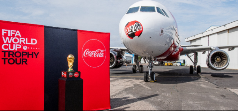 Coca-Cola promove Tour da Taça da Copa do Mundo