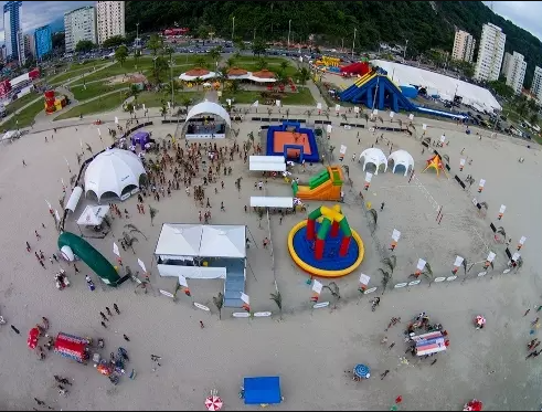 Lorenzetti patrocina a "Arena Estação Verão", na Praia Grande (SP)