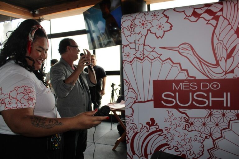 Experiência de Karaokê celebra Dia do Sushi