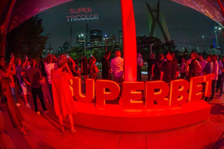 Superbet anuncia patrocínio ao São Paulo FC em evento