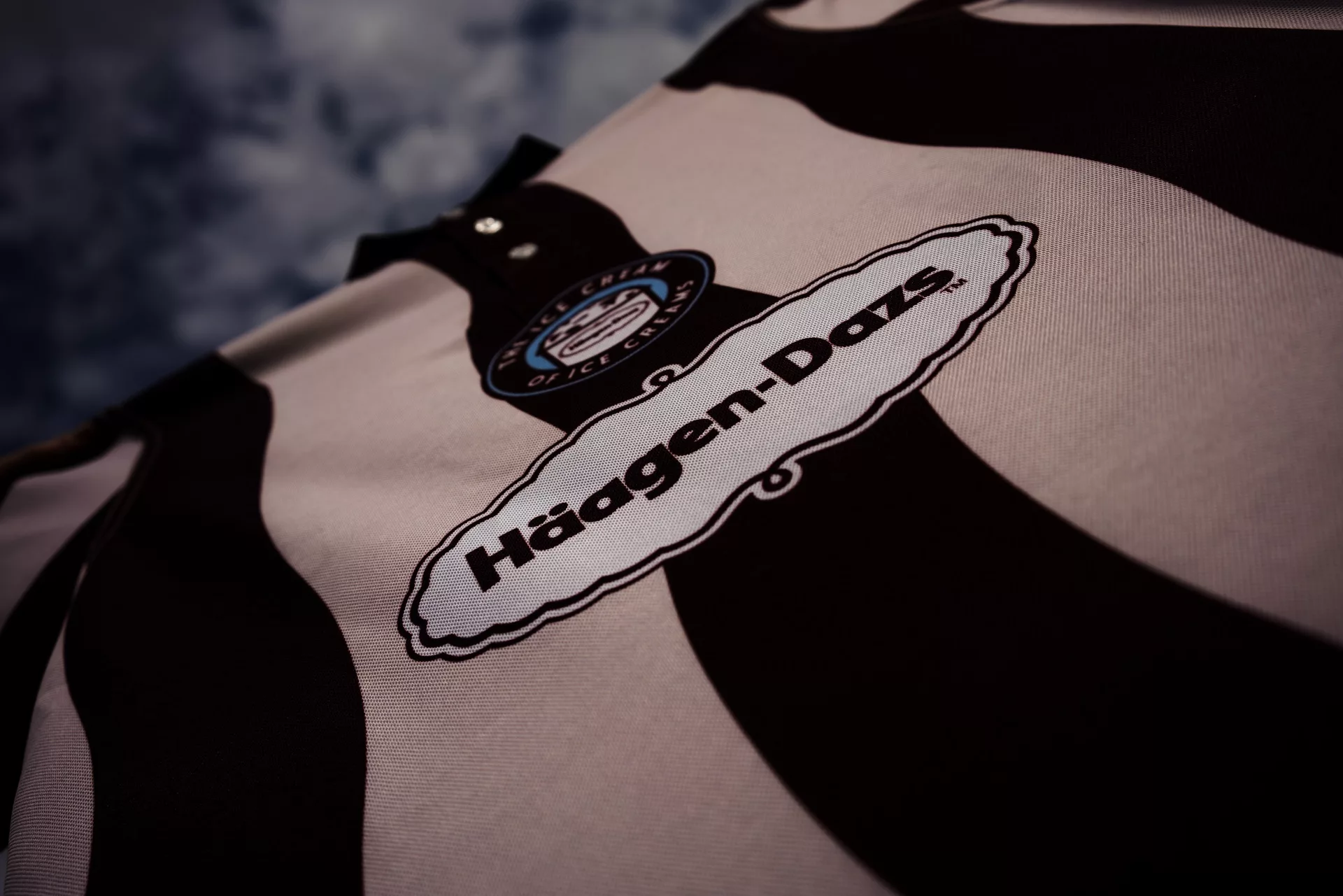 O Häagen-Dazs Flavour Club percorre o país oferecendo aos consumidores um lugar para escapar da temporada esportiva, promovendo entretenimento alternativo com o objetivo de proporcionar uma experiência indulgente