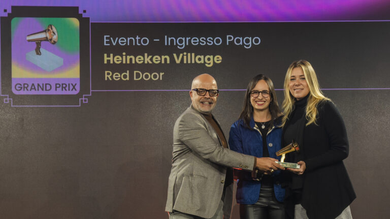 Red Door conquista Megafone de Ouro no Prêmio Live 2024 com o Heineken Village