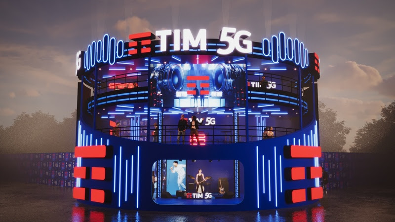 A TIM, dois anos após sua primeira grande experiência com o 5G no Rock in Rio, retorna ao festival mais uma vez para celebrar os 40 anos do evento e apresentar ao público as mais recentes inovações da tecnologia. Com um estande super tecnológico e ativações imersivas, incluindo um karaokê 5G, a operadora promete transformar a experiência dos fãs de música.