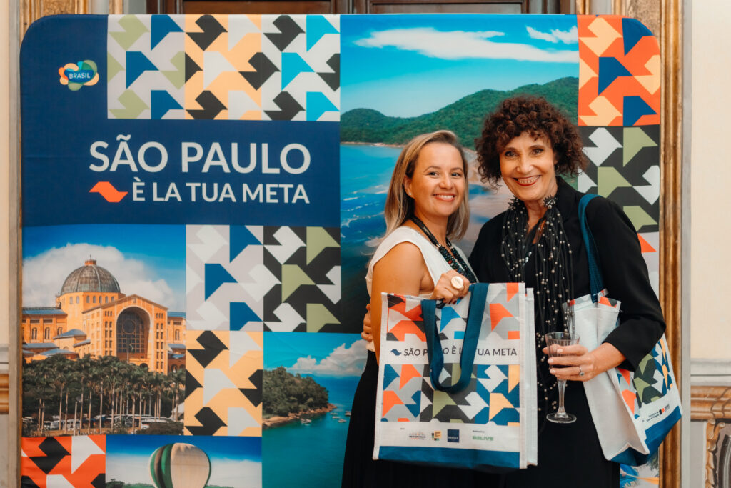 Após percorrer diversas cidades do Brasil e do Paraguai, o roadshow "Meu Destino é São Paulo" chegou à Itália e movimentou o mercado turístico em Roma. O evento, promovido pelo Visite São Paulo Convention Bureau (VSPCB) em parceria com a Secretaria de Turismo e Viagens do Estado de São Paulo (Setur SP) e a Associação Brasileira das Empresas Aéreas (Abear), capacitou mais de 70 profissionais italianos sobre as diversas atrações do estado paulista.