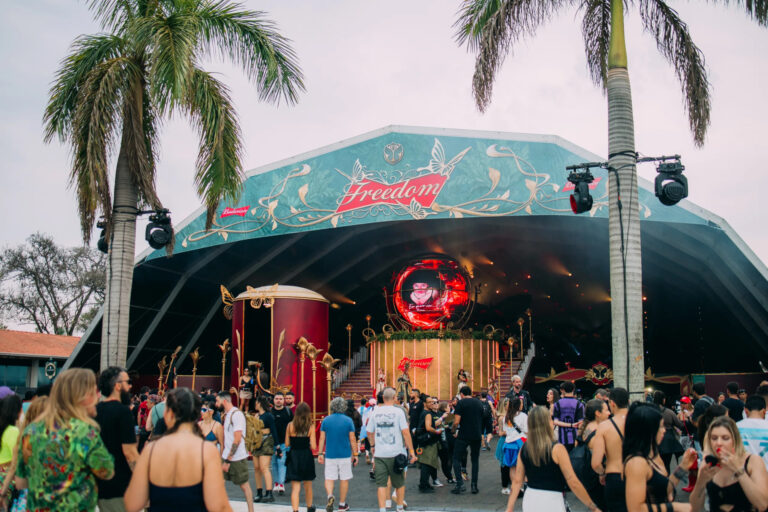 Budweiser leva Freedom Stage e Círculo dos Sonhos ao Tomorrowland Brasil