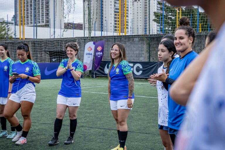 Desimpedidos realiza a 2ª edição da Liga das Mina em parceria com a Nike