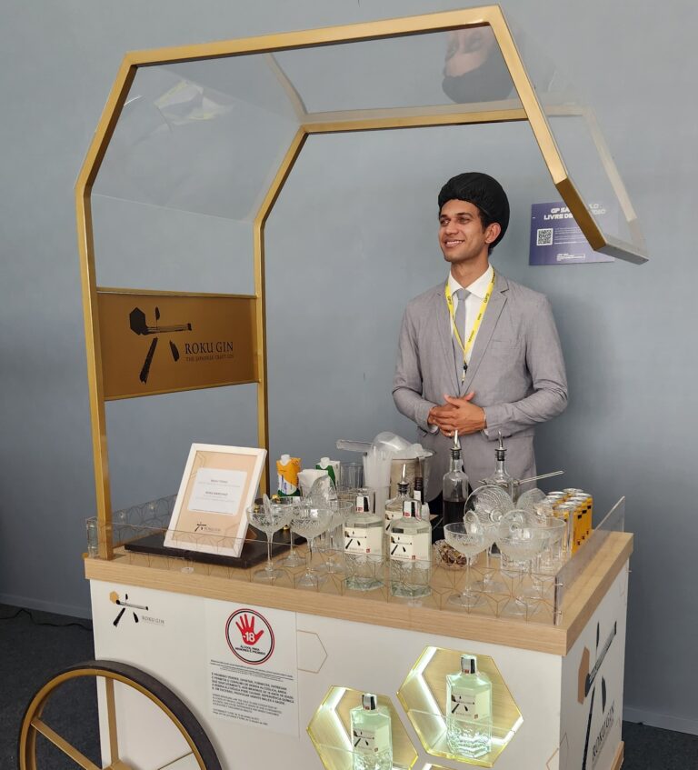 Suntory Global Spirits participa do GP de São Paulo com carrinhos de drinks criados pela Agência MAK