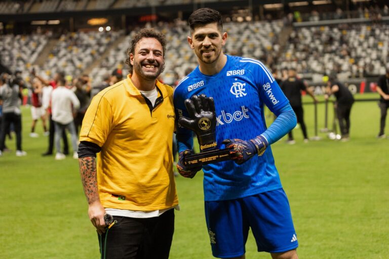 Continental Pneus celebra mais um título da Copa do Brasil com troféu de pneus reciclados