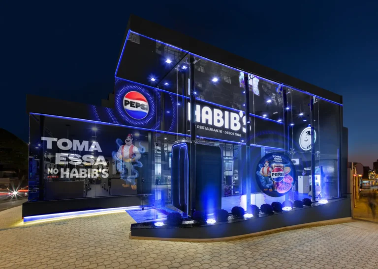 Habib’s e Pepsi fazem ação “Black mais Black” com experiência imersiva e ofertas