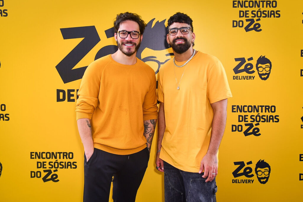 A Avenida Paulista foi palco de uma festa inusitada e divertida no dia 17 de novembro. O Zé Delivery, maior app de entrega de bebidas do país, realizou um mega encontro de sósias do icônico personagem de seu logo, inspirando-se em uma tendência global que viralizou nas redes sociais.