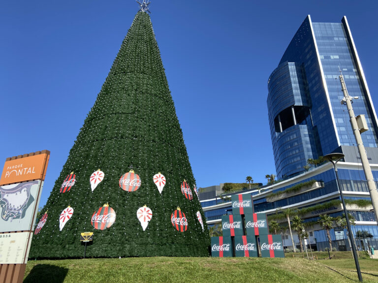 Coca-Cola FEMSA celebra o Natal com ativações especiais natalinas em Porto Alegre