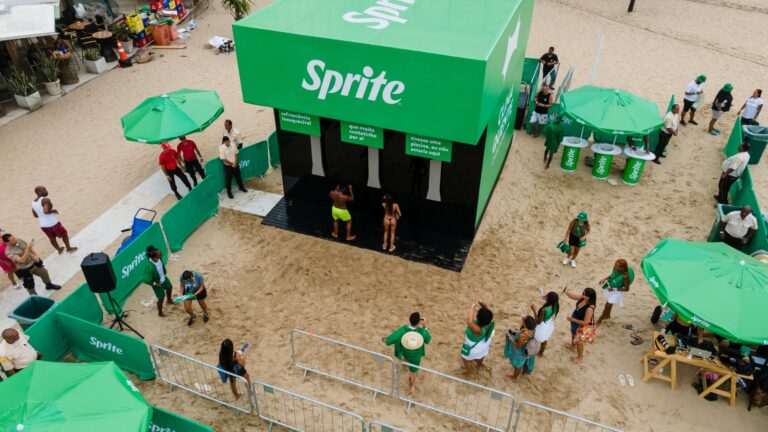 Sprite refresca o verão com chuveirões, ativações e presença em eventos