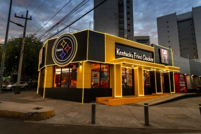 KFC cria restaurantes temáticos de equipes da NFL no México