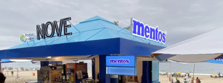 Mentos realiza ativações com frescor e diversão em quiosque no Posto 9 em Ipanema