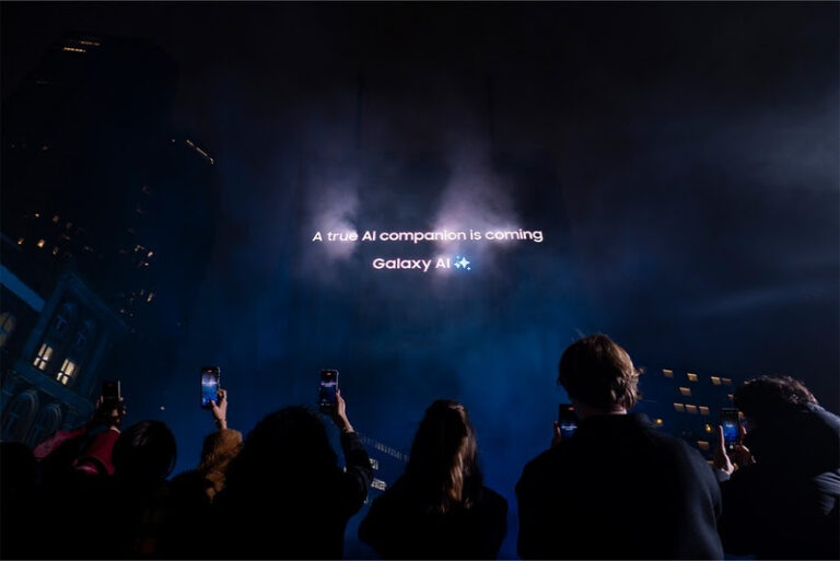 Samsung ilumina Londres com hologramas para divulgar o Galaxy Unpacked 2025