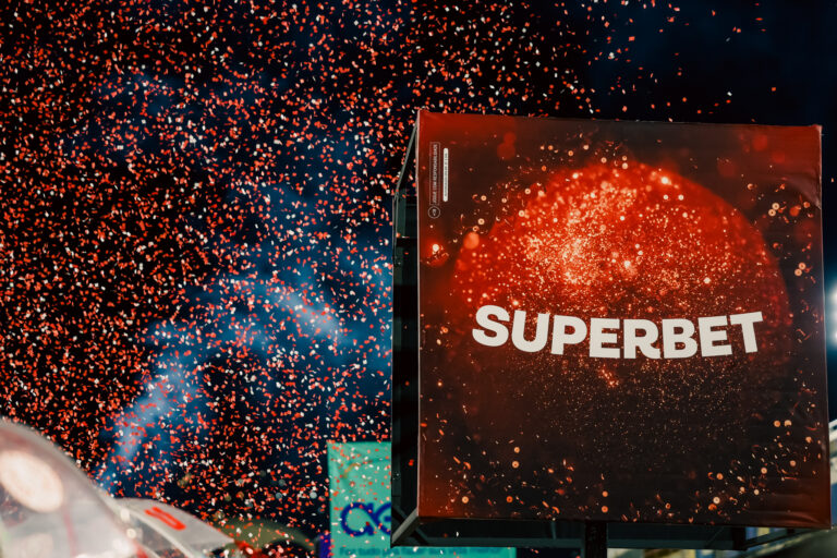 Superbet é patrocinadora oficial do Rio Carnaval 2025 e promete várias ativações