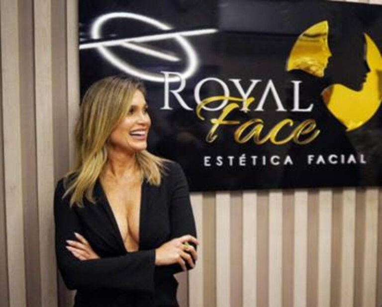 Royal Face vai levar 2 pessoas para acompanhar estreia de Flávia Alessandra na Sapucaí