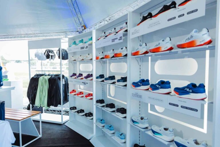 FILA inaugura loja temporária exclusiva durante o IRONMAN Brasil em Florianópolis