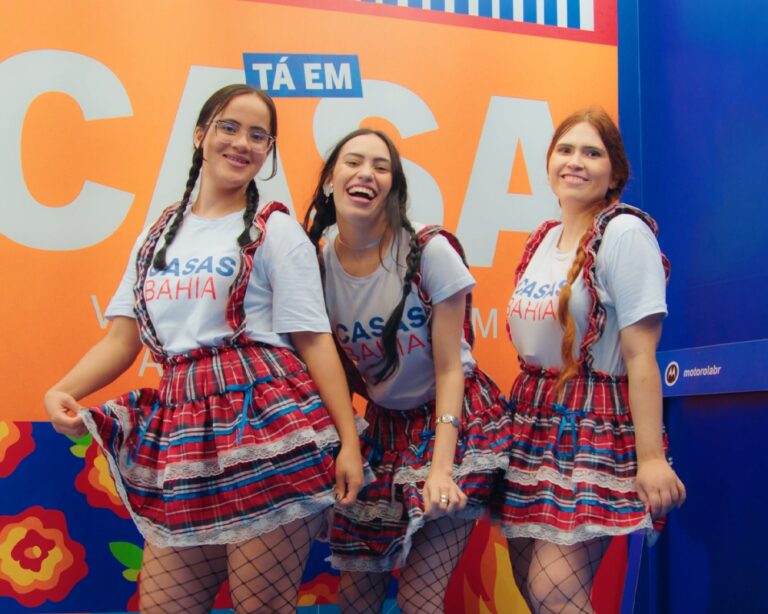 Casas Bahia celebra São João com estande “Tá em Casa” assinado pela Avantgarde