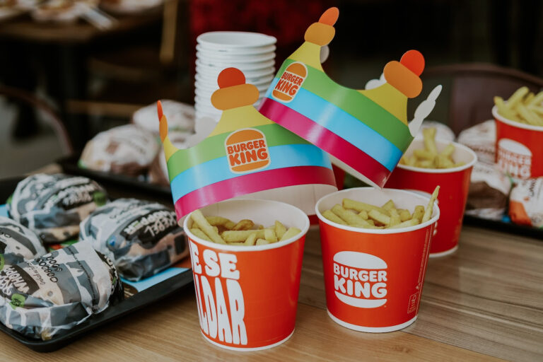 Burger King anuncia apoio e ações para o 29ª mês do Orgulho LGBT+ de SP
