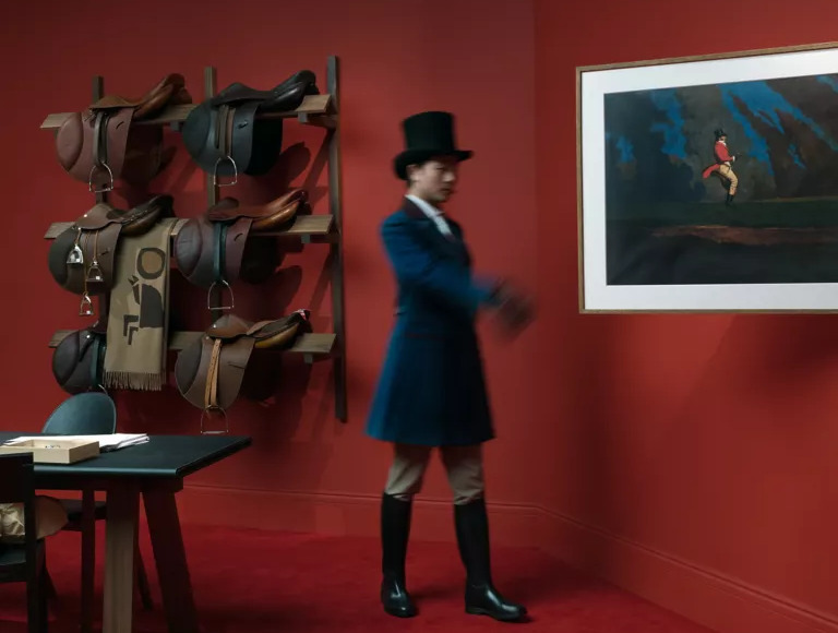 Hermès leva instalação interativa com escape room ao centro de Nova York