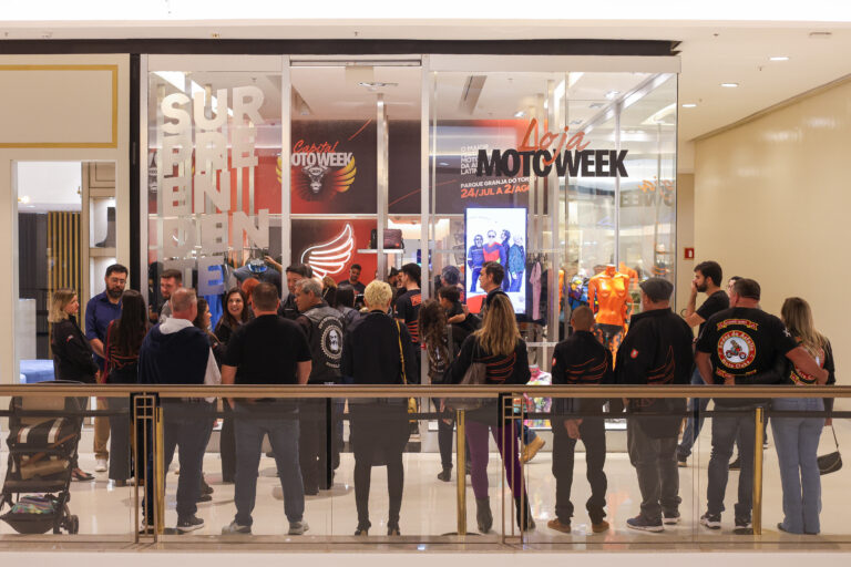 Capital Moto Week lança coleção exclusiva e loja-conceito imersiva no Iguatemi Brasília