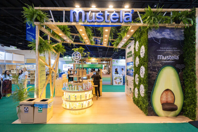 Mustela leva “Floresta Sensorial” à Bio Brazil Fair e Naturaltech