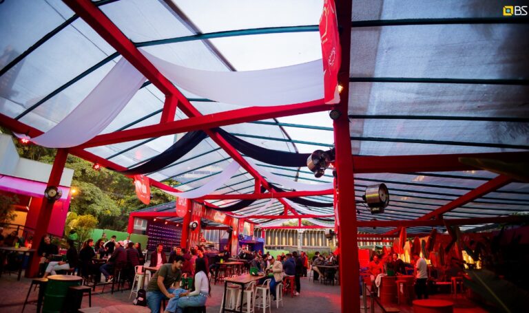 "Quintal Sessions by Budweiser" transforme BH em ponto de encontro oficial do Mundial de Clubes