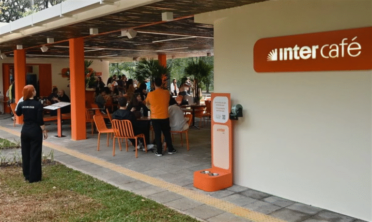 Inter inaugura primeira unidade do Inter Café em SP