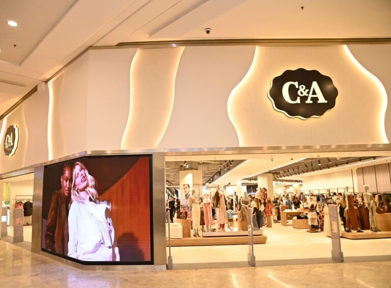 C&A inaugura loja-conceito com foco em experiência, tecnologia e sustentabilidade