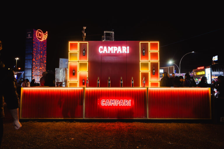 Campari e Aperol levam ativações marcantes ao Capital Moto Week assinadas pela Outline