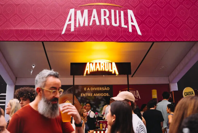 Amarula foi ao Festival Pinheiros 2025 com lounge e bar com drinques autorais