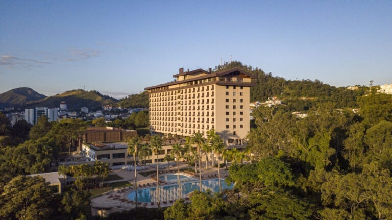 Resort da Cacau Show prepara programação especial para Dia das Crianças e Halloween