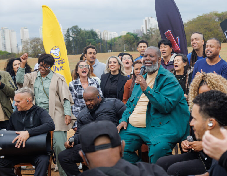 Mercado Livre celebra 1 ano como patrocinador do The Voice Brasil com show de Pericles em SP