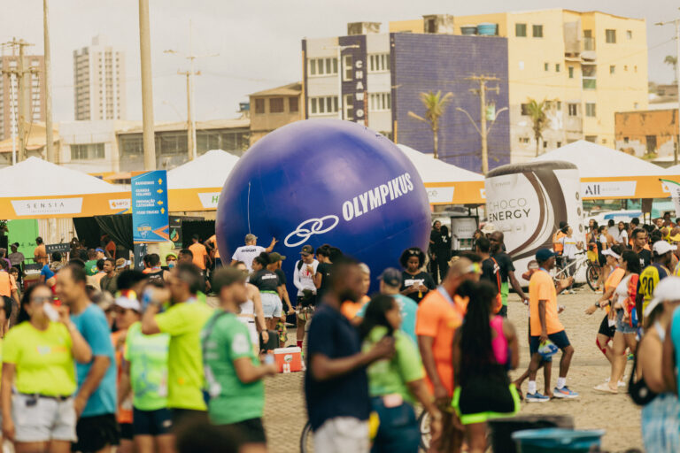 Maratona Salvador reúne 12 mil corredores em etapa dos 50 anos da Olympikus