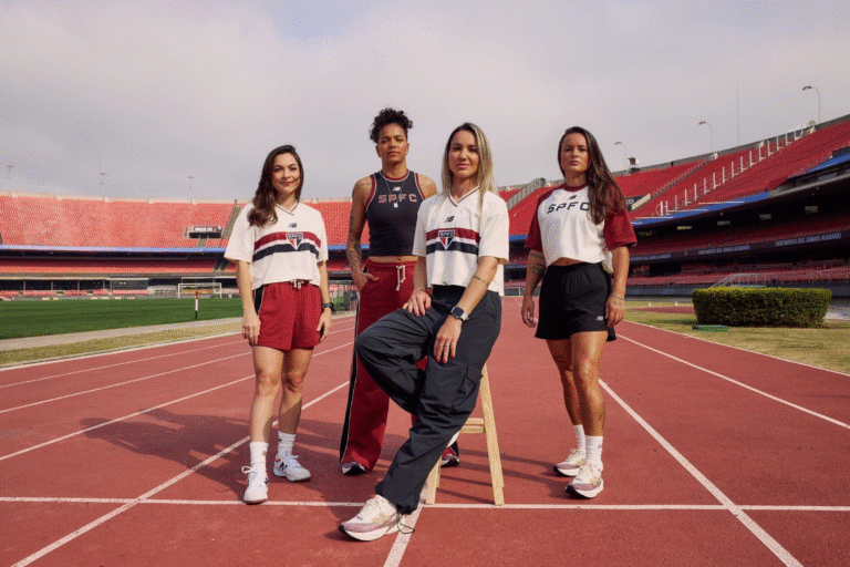 New Balance e São Paulo FC lançam coleção inédita dedicada às torcedoras tricolores New Balance e São Paulo FC lançam coleção inédita dedicada às torcedoras tricolores