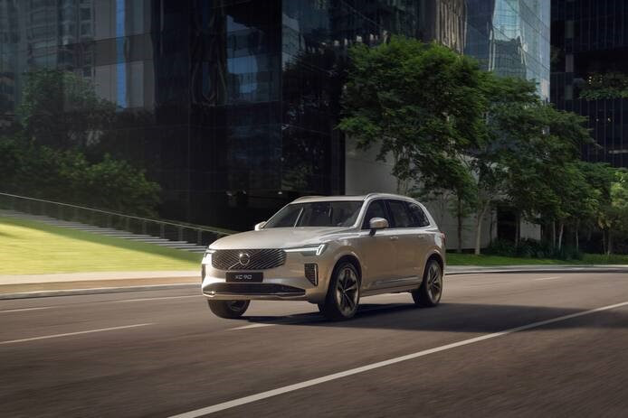 Volvo Car Brasil faz parceria com o IRONMAN Brasil e vira carro oficial até 2026