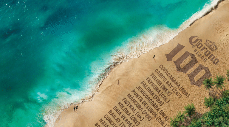 Corona lança guia das praias mais icônicas do mundo e ação especial no Brasil