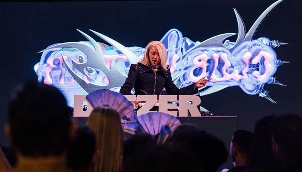 Deezer e Pabllo Vittar fazem o público do SPFW vibrar com Club Vittar