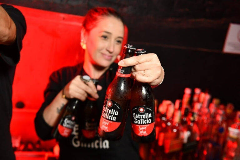 Estrella Galicia é cerveja oficial da etapa final da Porsche Cup Brasil