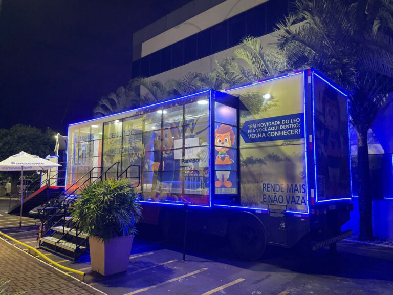 Panasonic lança edição especial de Natal do Casa do Leo Tour