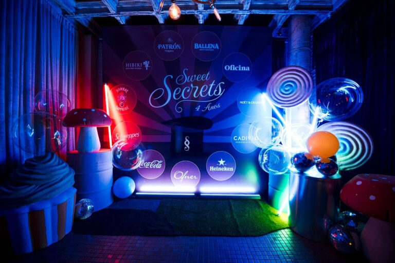 Sweet Secrets celebra quatro anos com festa imersiva e presença de grandes marcas