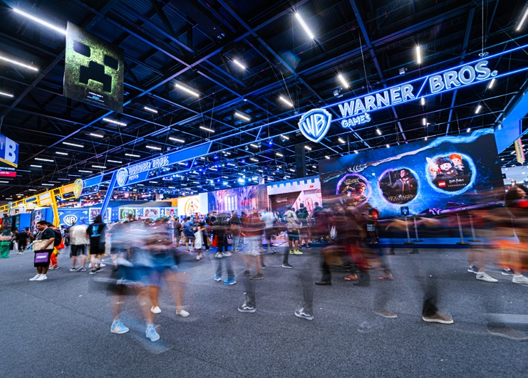 Paramount, Comcast e Netflix apresentam propostas iniciais pela Warner Bros. Discovery