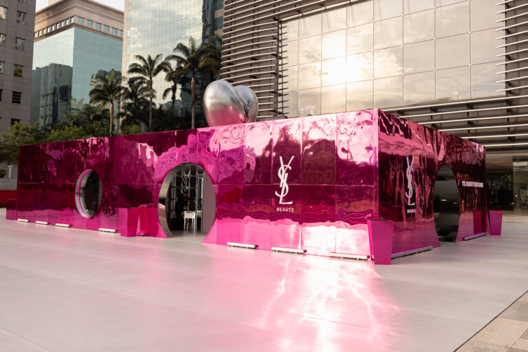 YSL Beauty apresenta experiência YSL Beauty Love Game em São Paulo