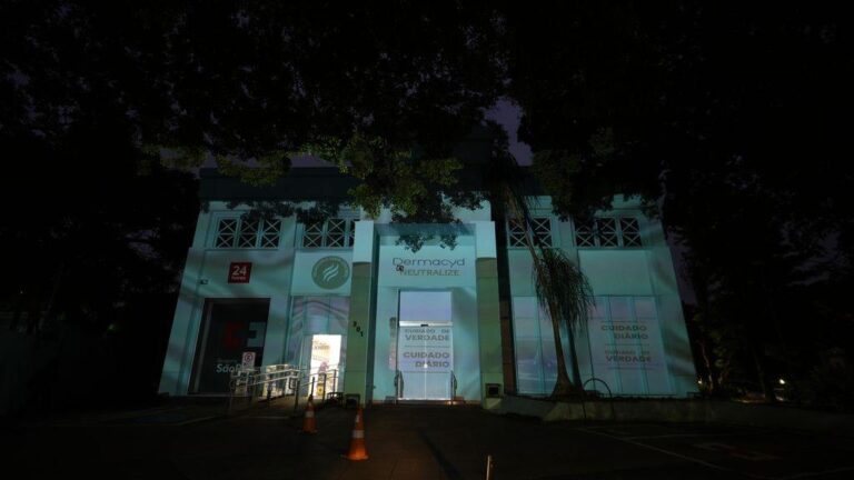 Dermacyd transforma loja da Drogaria São Paulo com projeção mapeada e experiência 360°