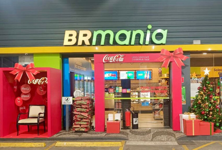 BR Mania e Coca-Cola levam ativações especiais de Natal aos Postos Petrobras