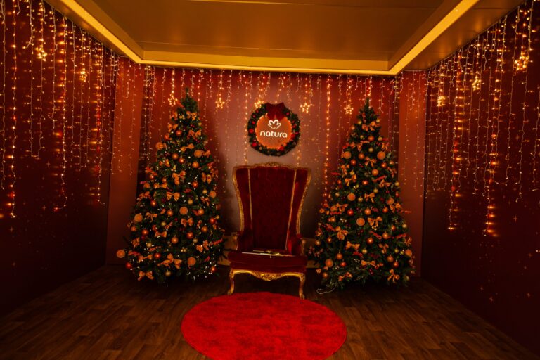 Natura inaugura Vila de Natal no Ibirapuera com presença e afeto