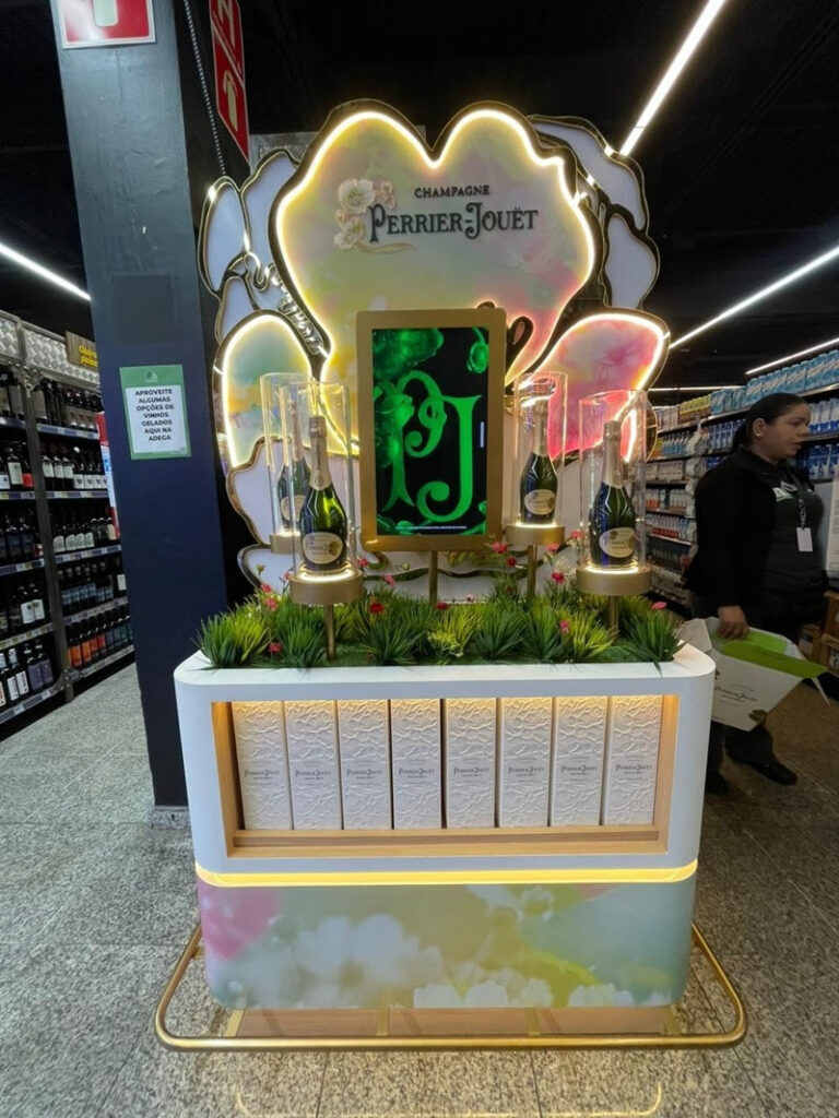 Perrier-Jouët inicia temporada de fim de ano com ativações e experiências de luxo