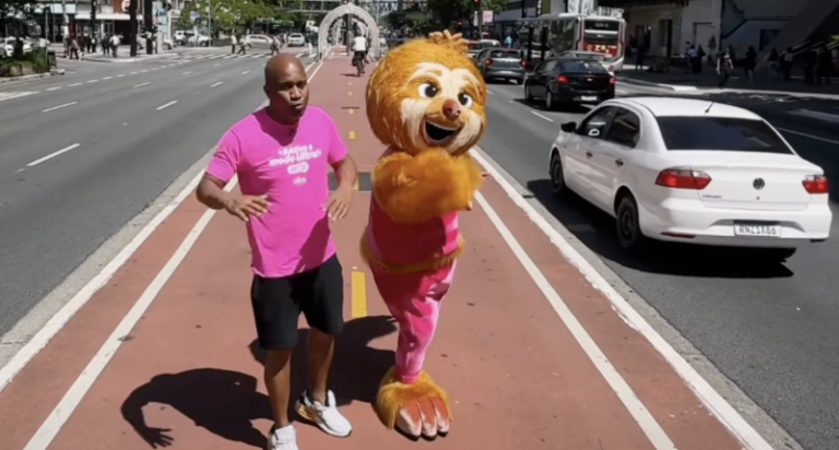 Ultra promete “tingir” a Paulista de rosa com aulão de axé neste domingo